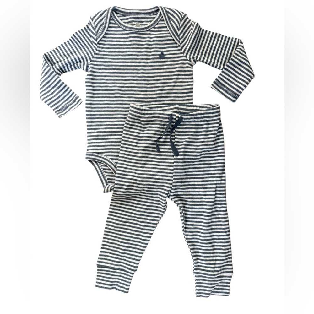 Gap Baby Denim blue Striped  Baby Bodysuit/Pants, organic cotton, sz 12-18 m